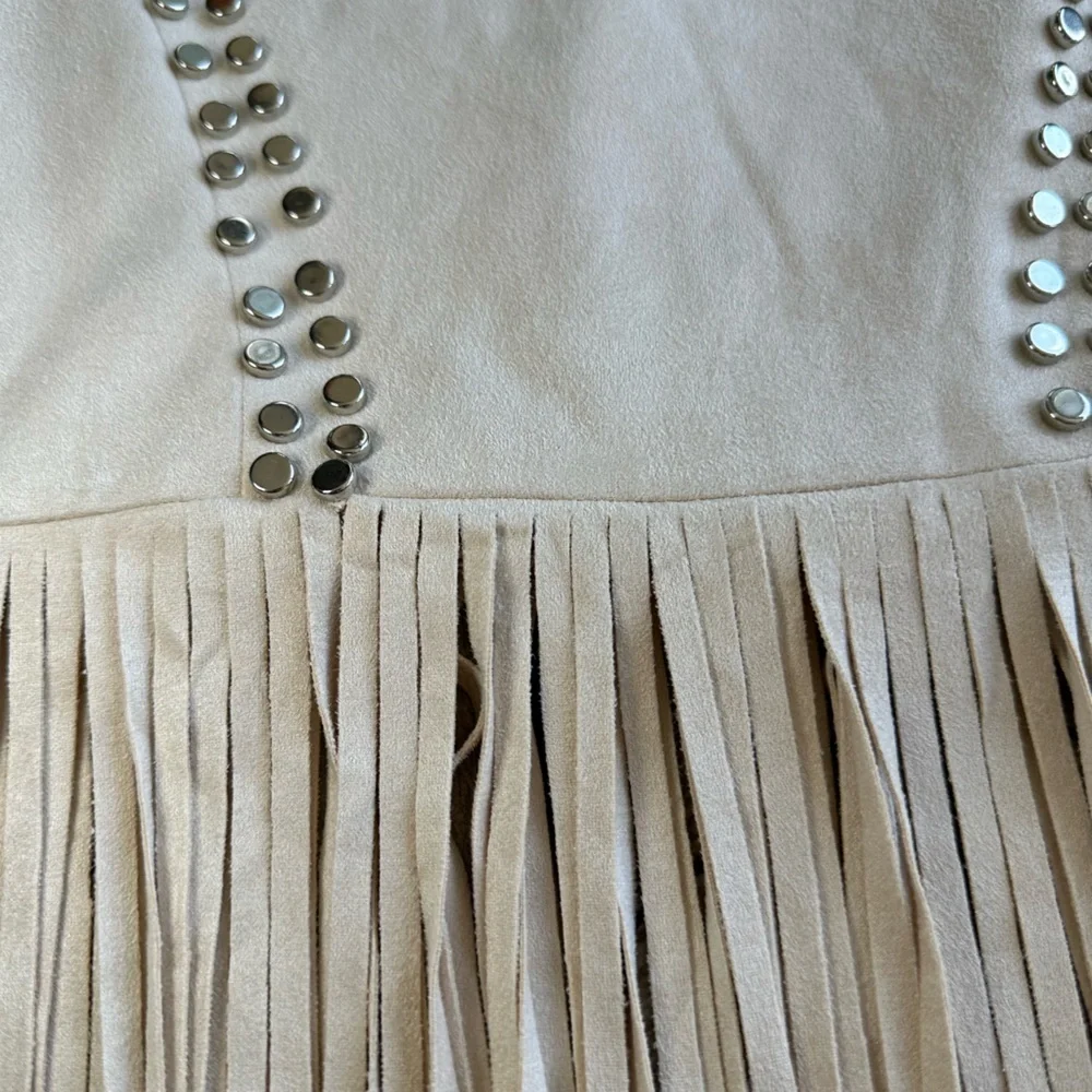 Vocal Cream Fringe Studded Skirt - Picture 10 of 12